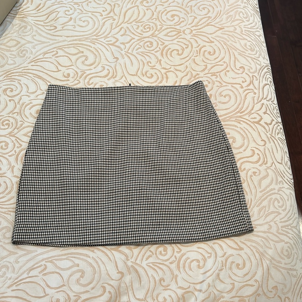 Mango mini skirt